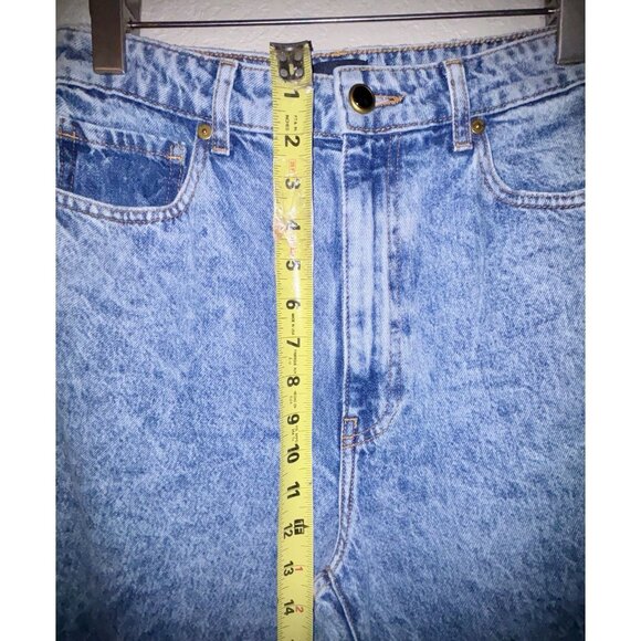 Khaite Danielle Acid-Wash Straight-Leg Jeans Sz 29 - Picture 13 of 16